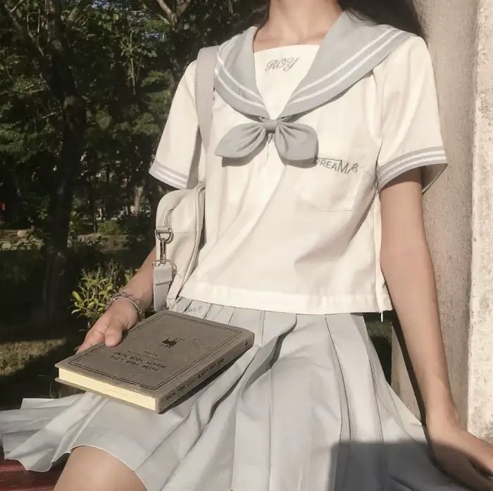 闪闪的红星之红星小勇士